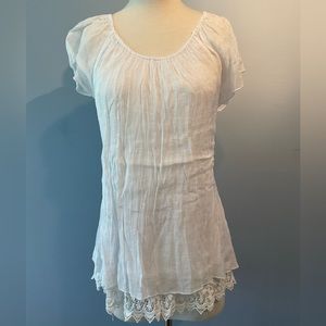EUC White Alfani Top